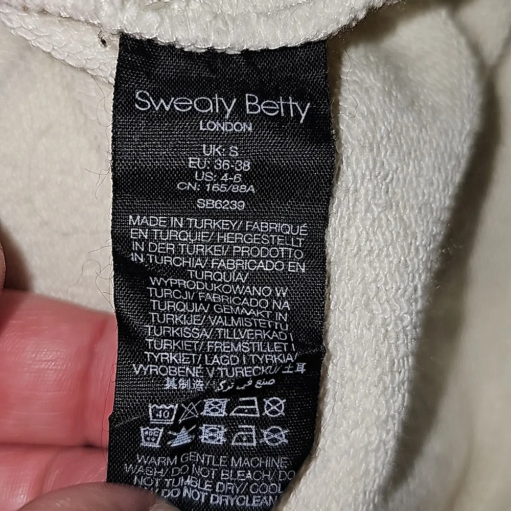 Sweaty Betty London Low Tides Sweatshirt - Picture 7 of 8